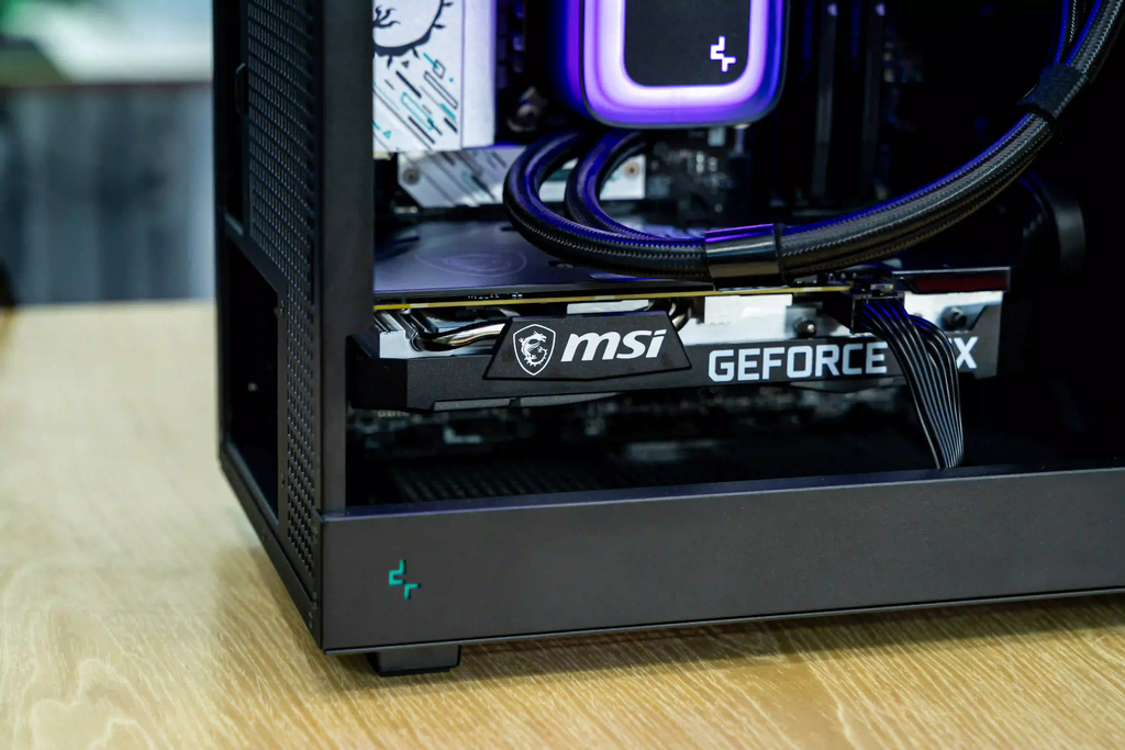 PC M5 i5-5060 (i5-14400F, RTX 5060 8GB, RAM DDR5 32GB, SSD 1TB, 650W, WIN11)